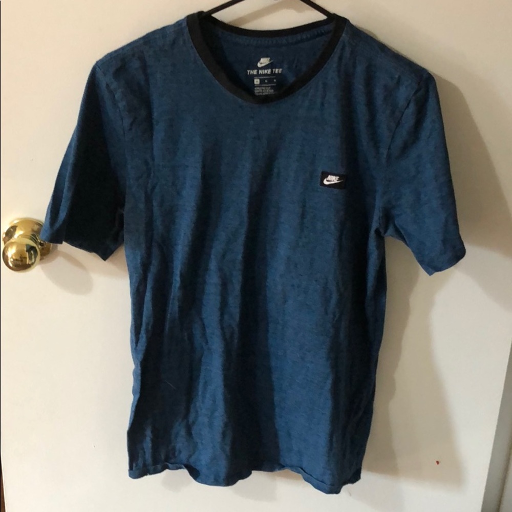 Nike tshirt